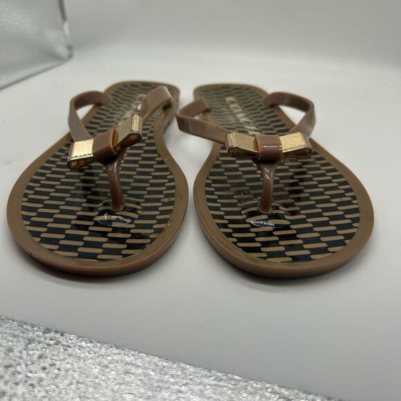 Coach Landon Jelly Flip Flops with Bow Accents Size 6B - Picture 5 of 13